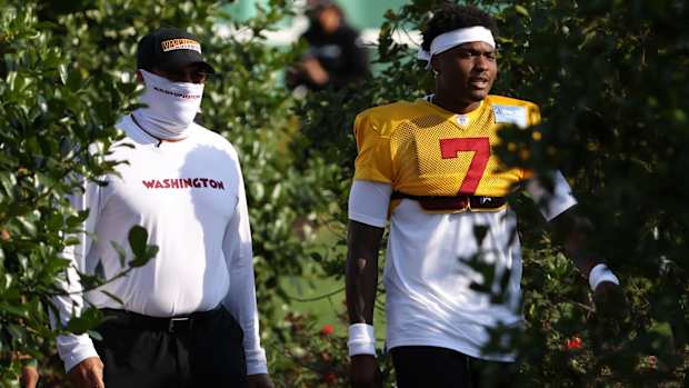 Ron Rivera & Dwayne Haskins Bushes TC